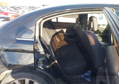 2013 Chrysler 200 Touring из США, поврежденный, VIN 1C3CCBBG8DN678065